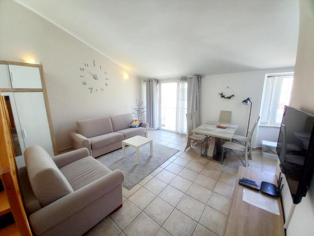 מדולין Apartment Karlo מראה חיצוני תמונה