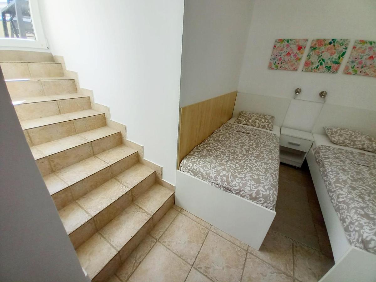 מדולין Apartment Karlo מראה חיצוני תמונה