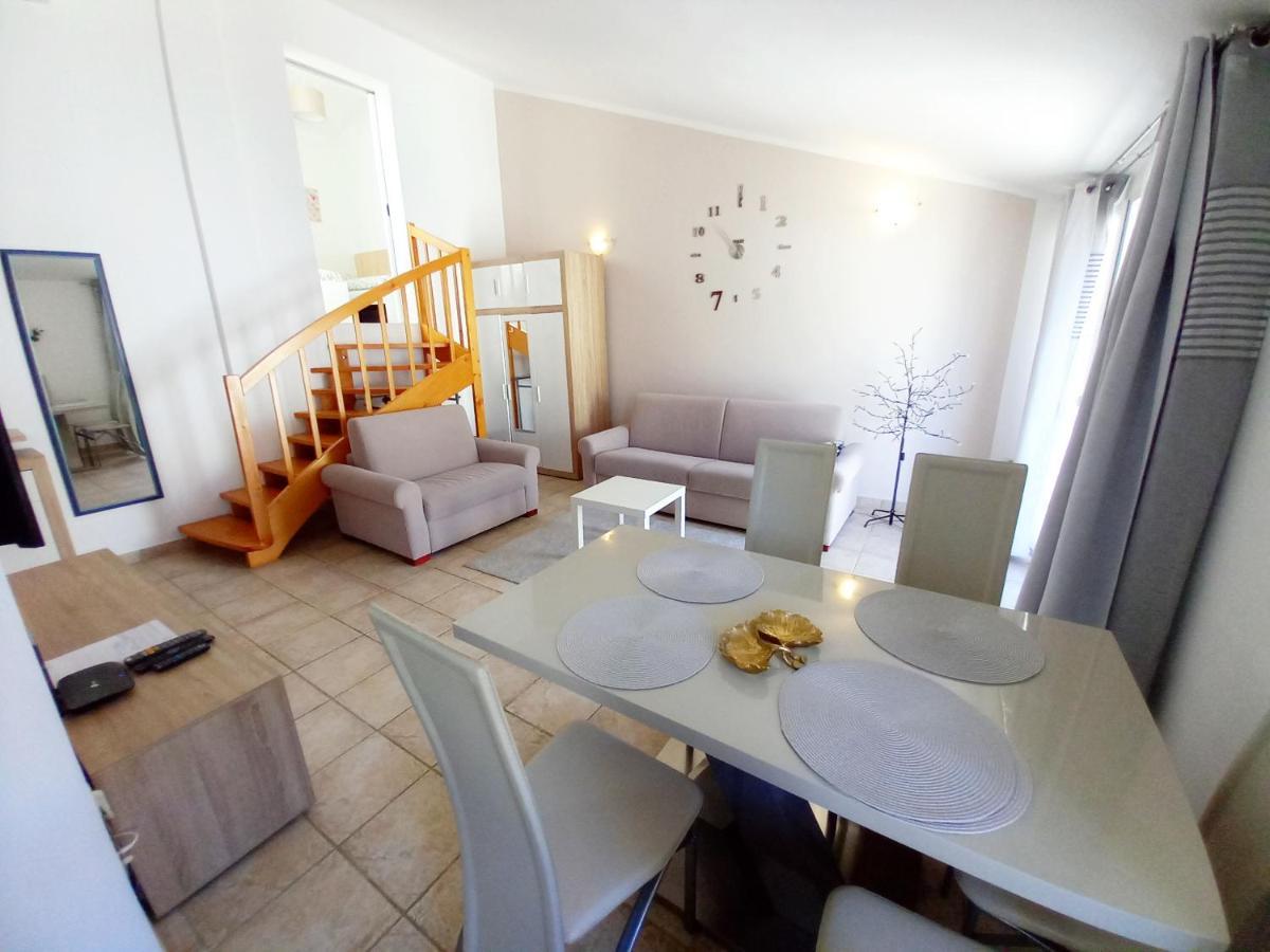 מדולין Apartment Karlo מראה חיצוני תמונה