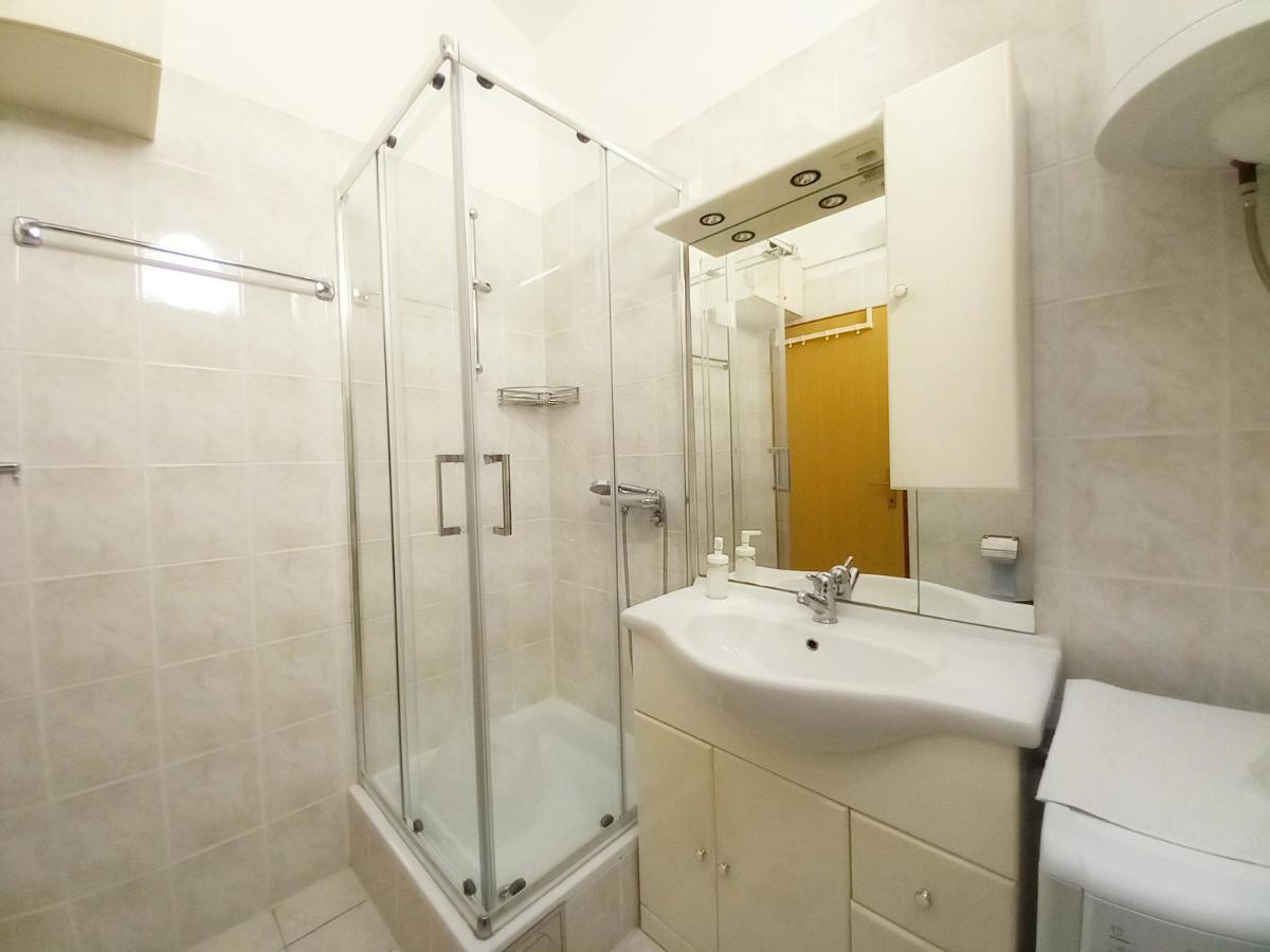 מדולין Apartment Karlo מראה חיצוני תמונה